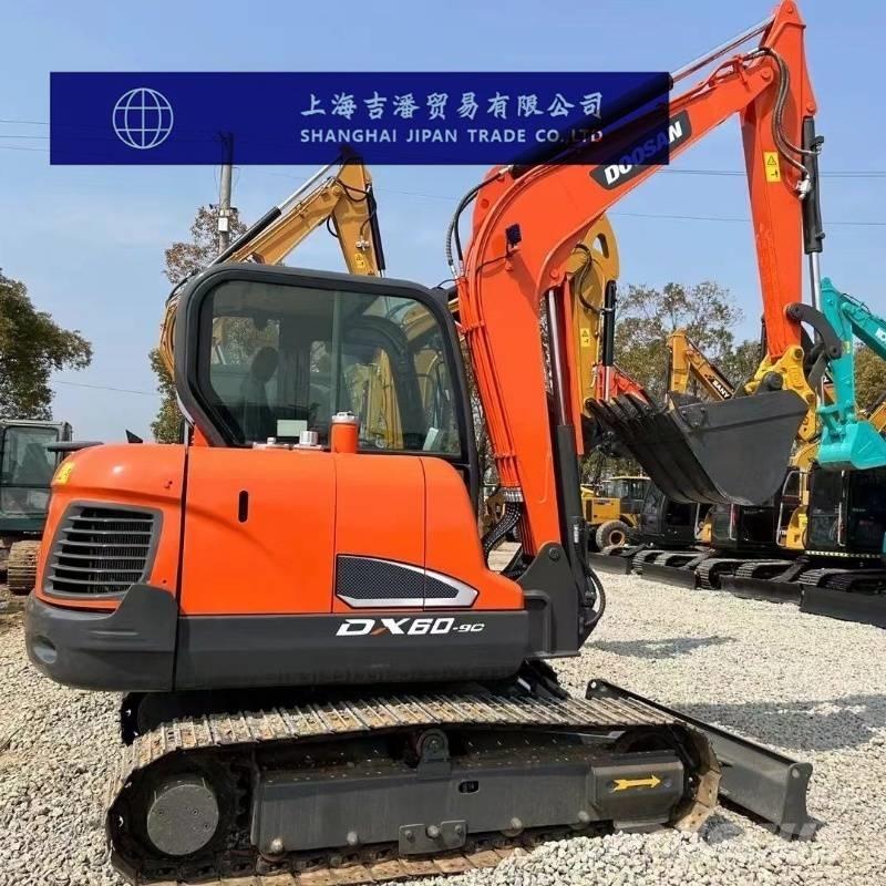 Doosan DX 60-9C Minikaivukoneet < 7t