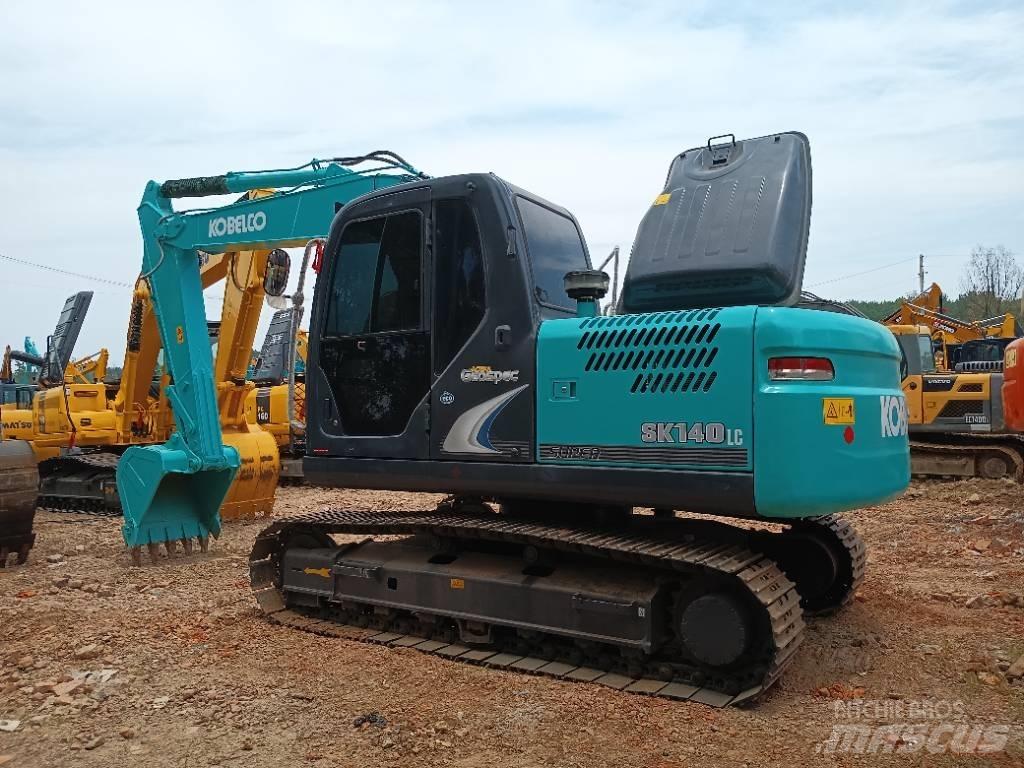 Kobelco SK 140 Midikaivukoneet 7t - 12t