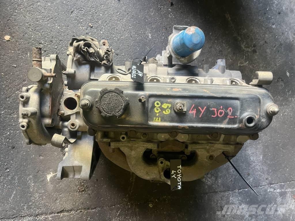 Toyota 4Y E-0116 Moottorit