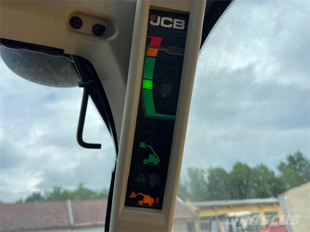 JCB 541-70IND 4X4 Muut koneet