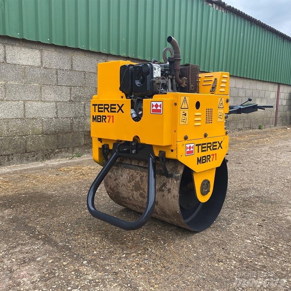 Terex MBR71B Yksivalssijyrät