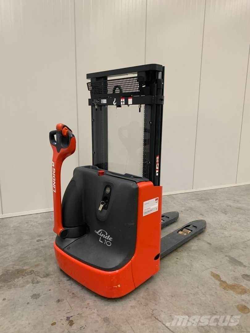 Linde L10B Ajettavat pinoamisvaunut
