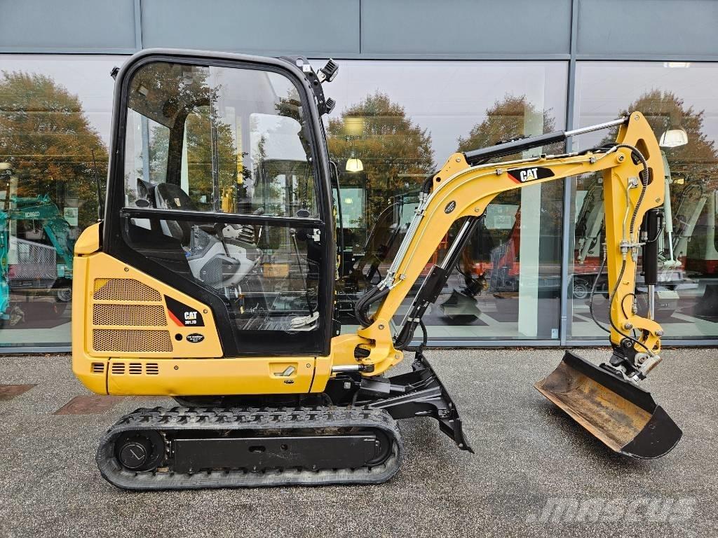 CAT 301.7 D Minikaivukoneet < 7t