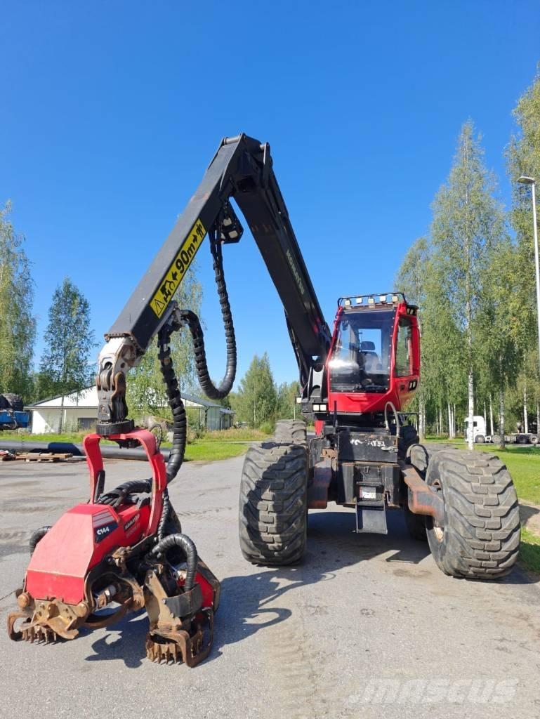 Komatsu 951 Harvesterit