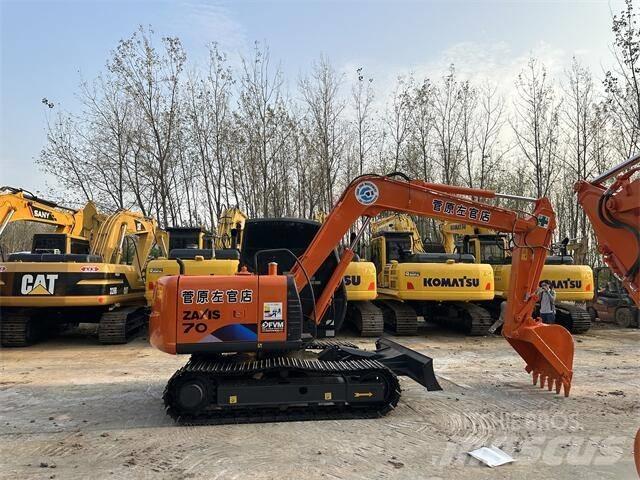 Hitachi ZX 70 Telakaivukoneet