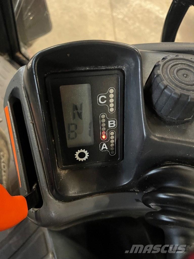 New Holland 8160 Traktorit