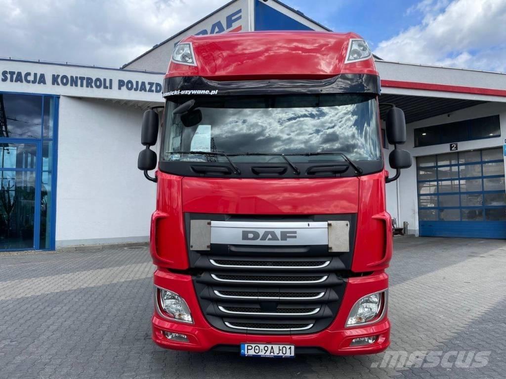 DAF FT460XF Vetopöytäautot