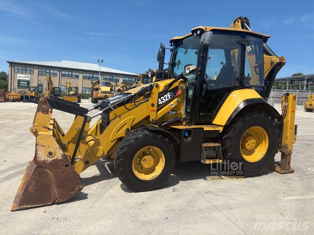 CAT 432 F2 Kaivurikuormaajat