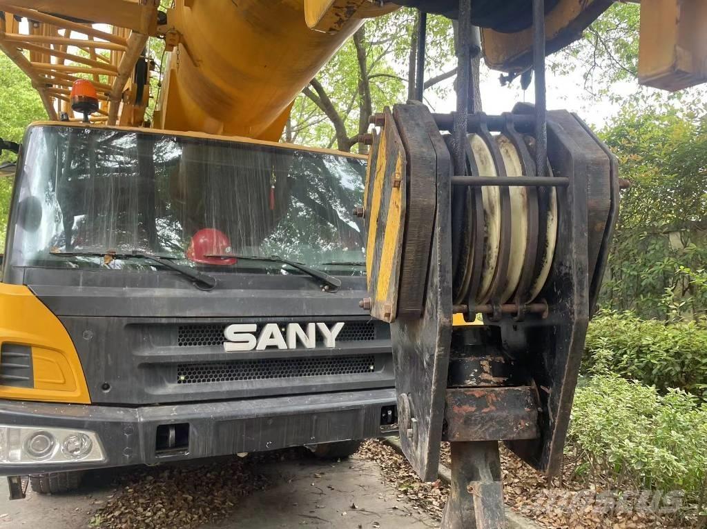Sany 1000A Mobiilinosturit