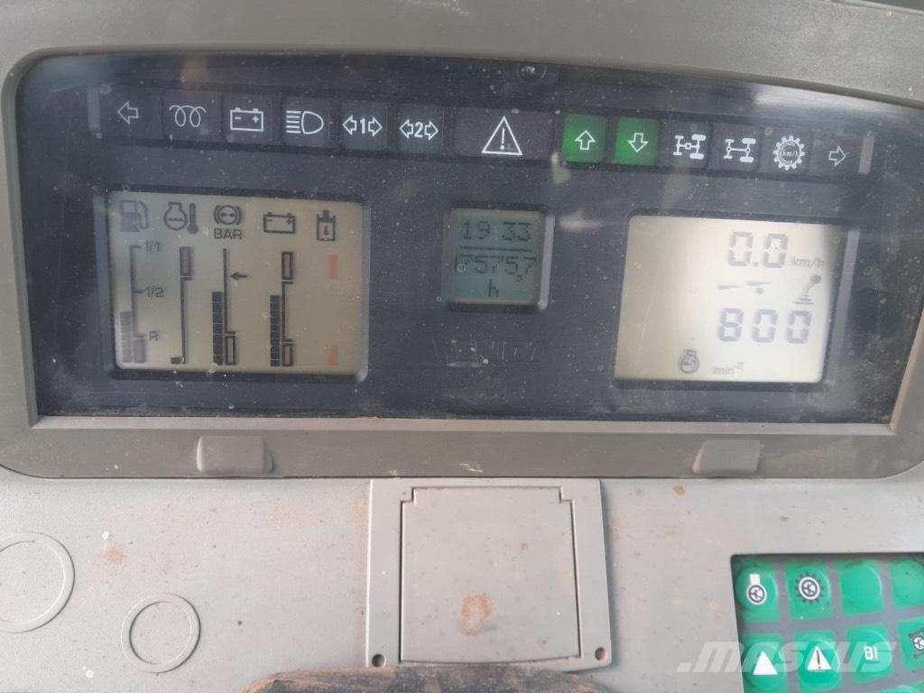 Fendt 712 Vario Traktorit