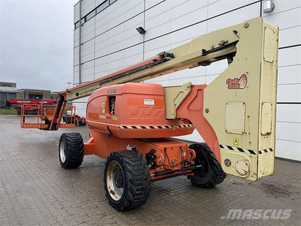 JLG 800AJ Kuukulkijat