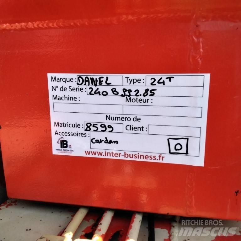 Danel 240 BSS Kippiperävaunut
