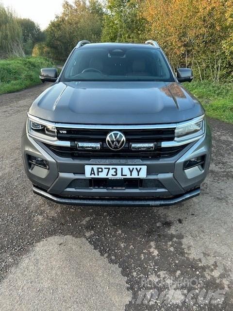 Volkswagen Amarok Lava-autot