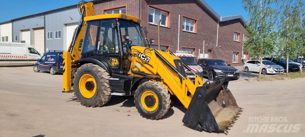JCB 3 CX Kaivurikuormaajat