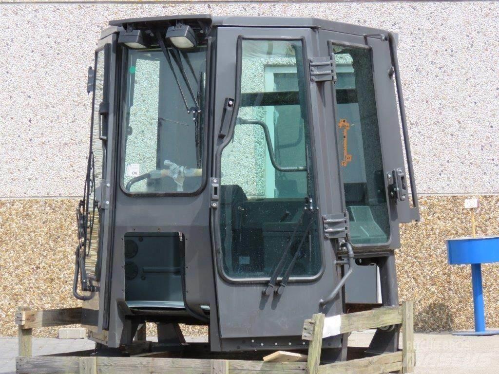 New Holland CE Muut