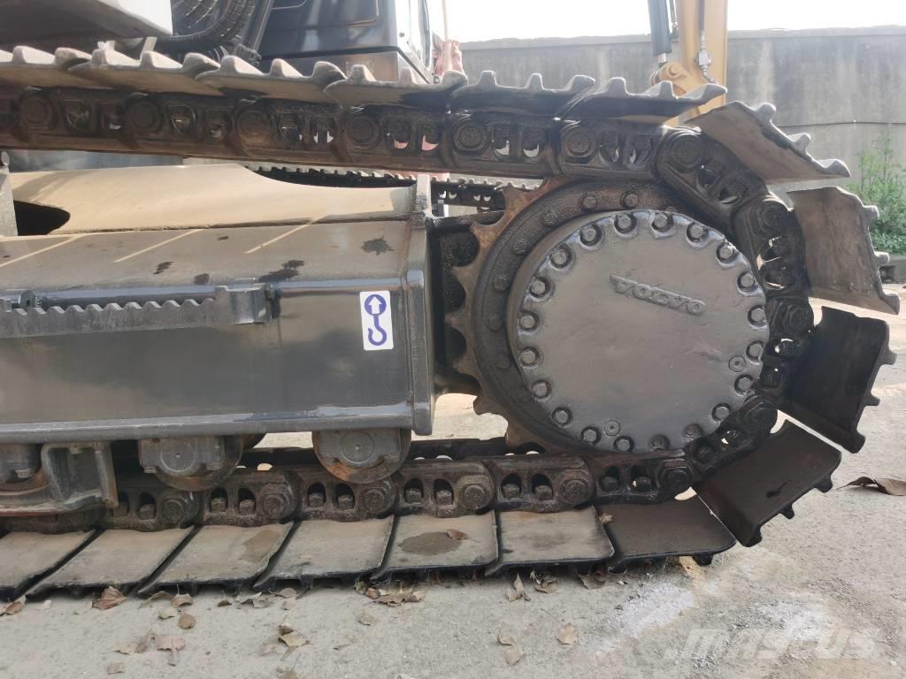 Volvo EC 250 D L Telakaivukoneet