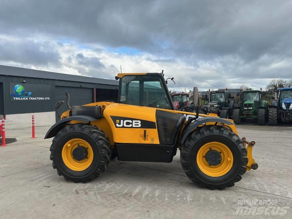 JCB 526-56 Agri Maatalouskurottajat