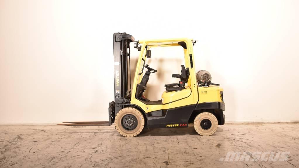Hyster H2.5A6-L Nestekaasutrukit
