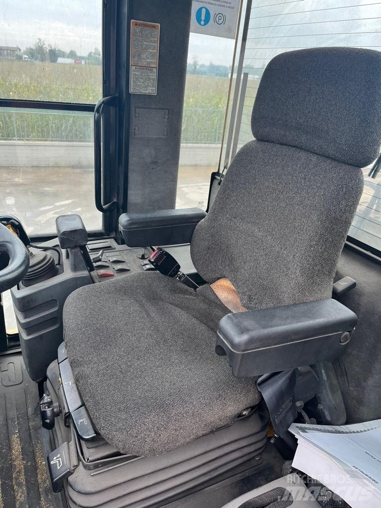 CAT 928 G Pyöräkuormaajat