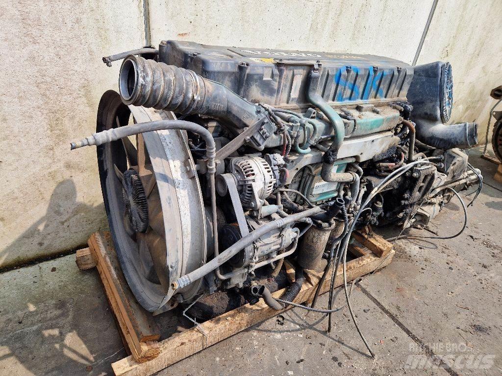 Volvo D12D380 Moottorit