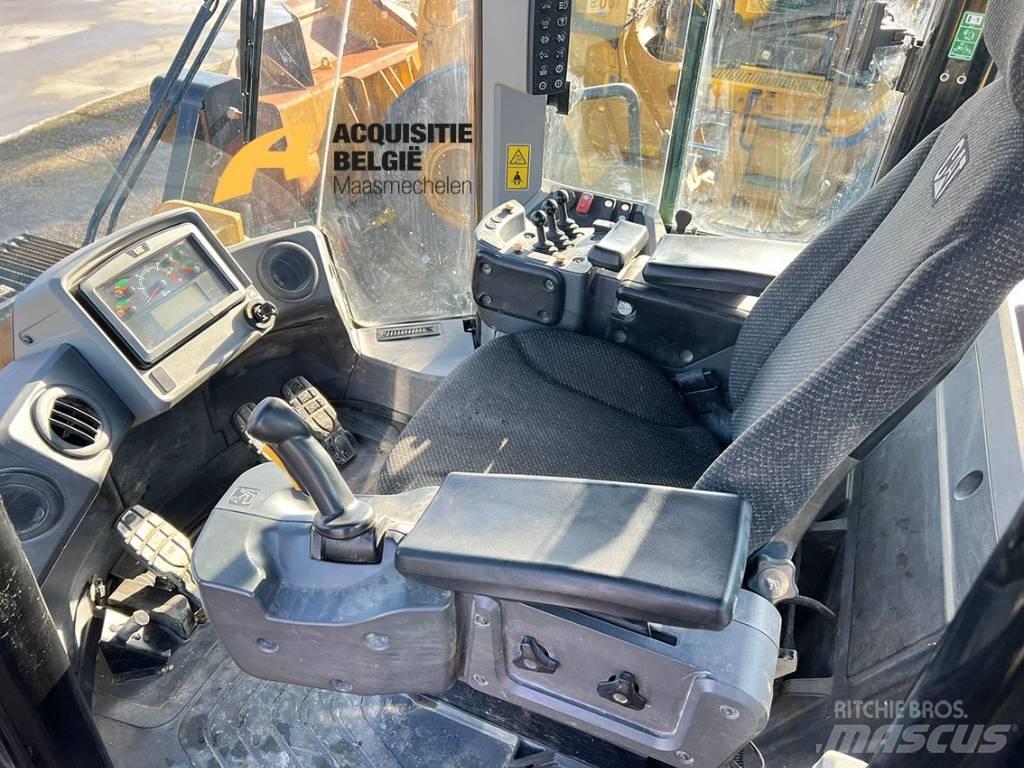 CAT 966 M Pyöräkuormaajat