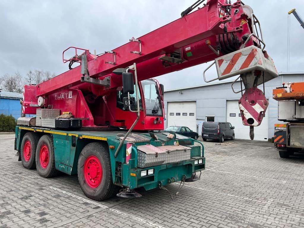 Demag AC 40-1 City Mobiilinosturit