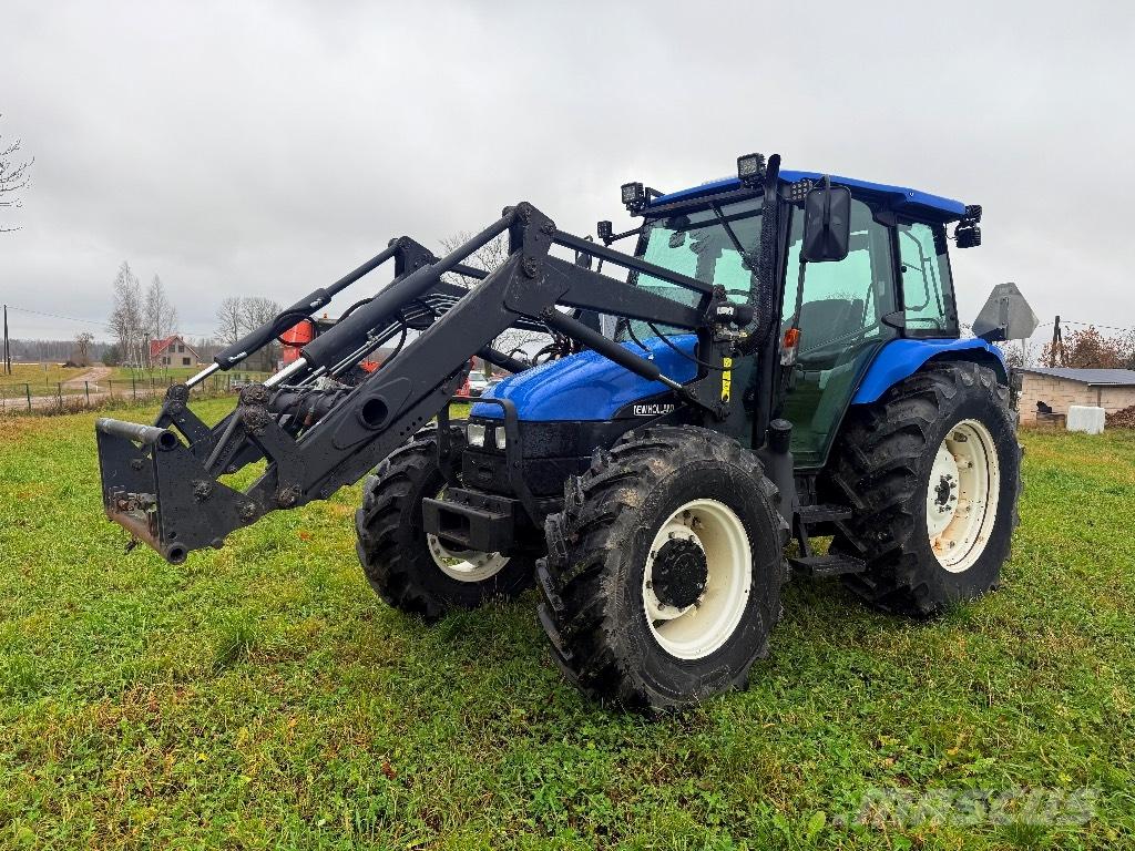 New Holland TL 90 Traktorit