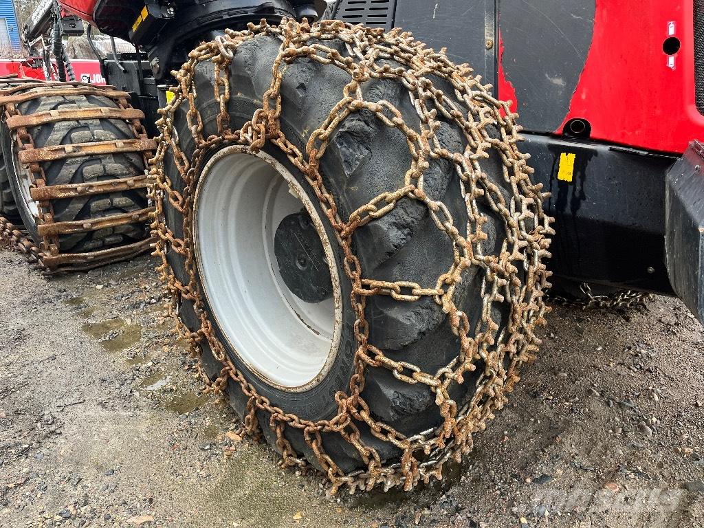 Komatsu 931 Harvesterit