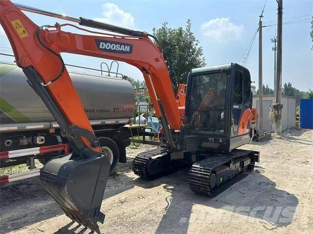 Doosan DX55 Minikaivukoneet < 7t