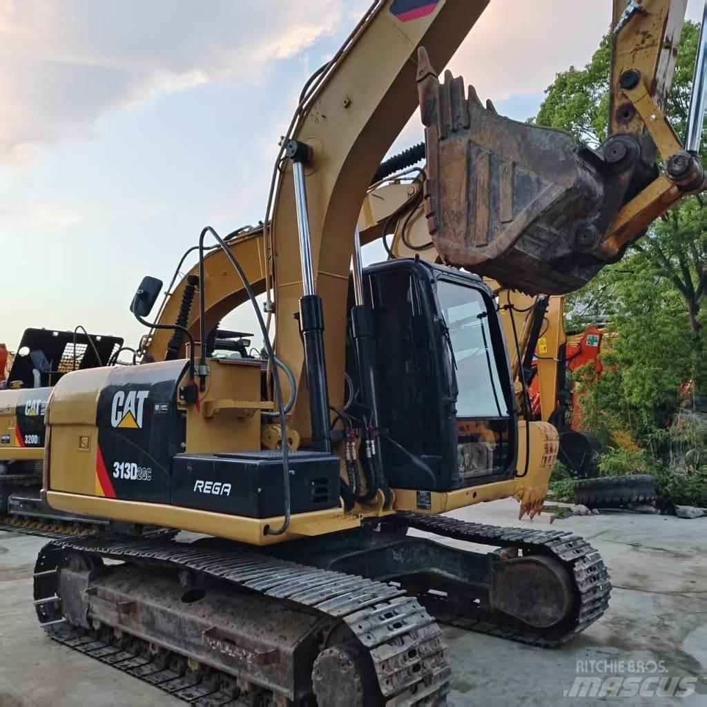 CAT 313 D Telakaivukoneet