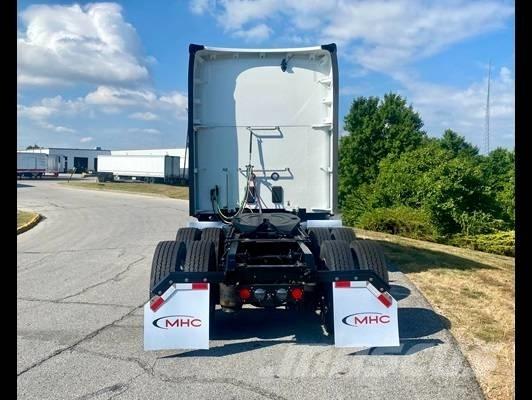 Kenworth T 680 Vetopöytäautot