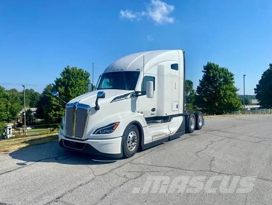 Kenworth T 680 Vetopöytäautot