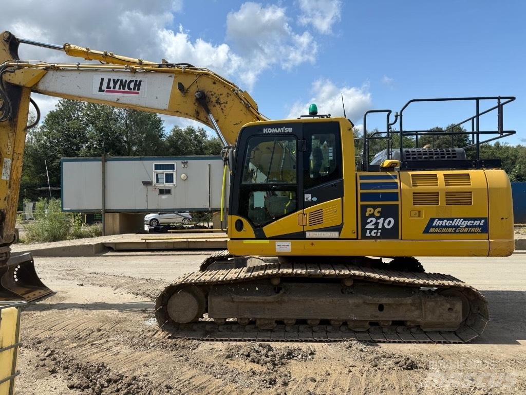 Komatsu PC 210 LCi Telakaivukoneet