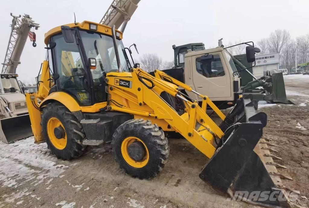 JCB 3CX Kaivurikuormaajat