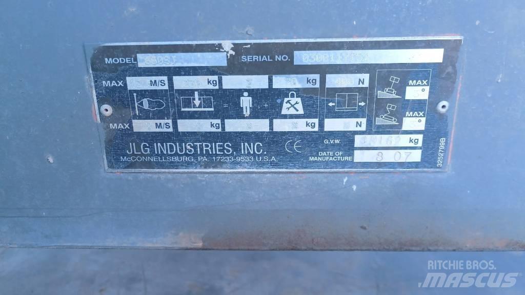 JLG 660 SJ Teleskooppipuominostimet