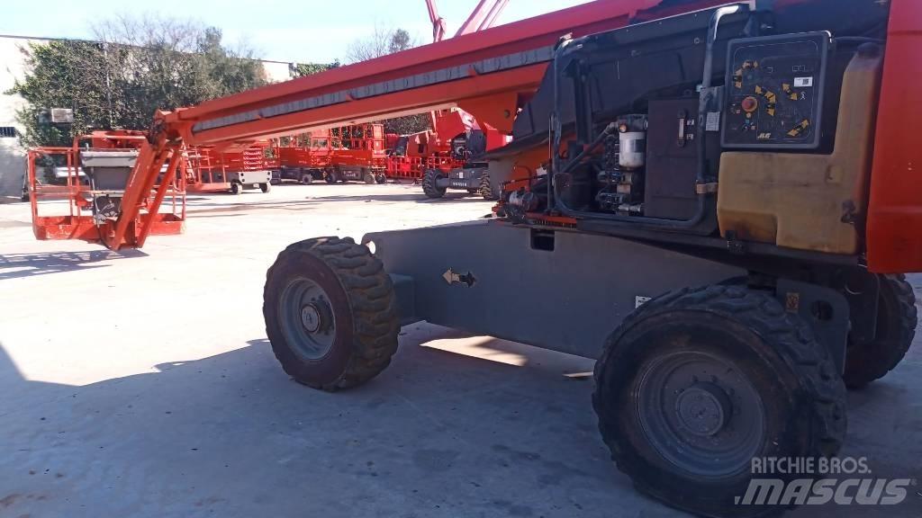 JLG 660 SJ Teleskooppipuominostimet