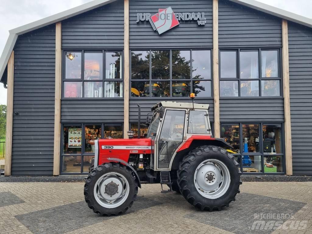 Massey Ferguson 390 Traktorit
