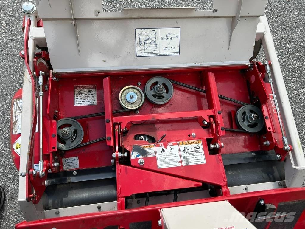 Ventrac 3400 Y Päältäajettavat ruohonleikkurit