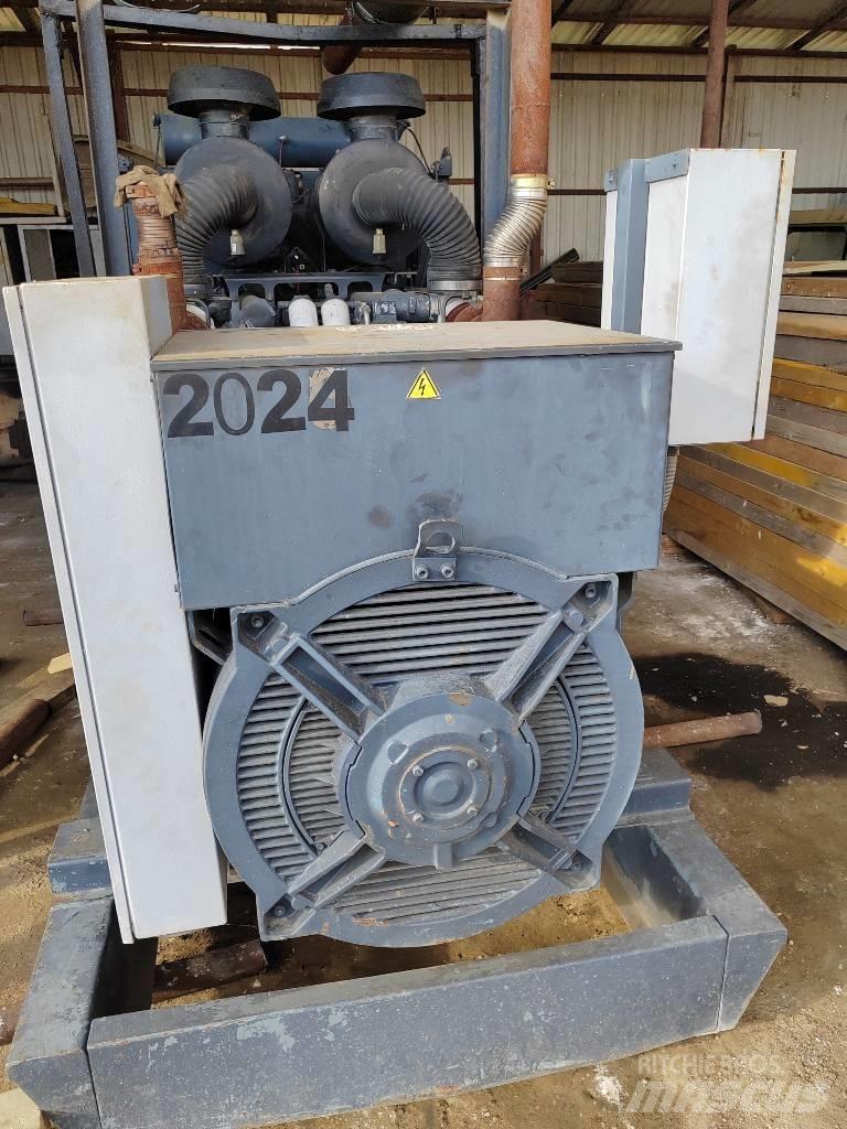 MAN D2842 Dieselgeneraattorit