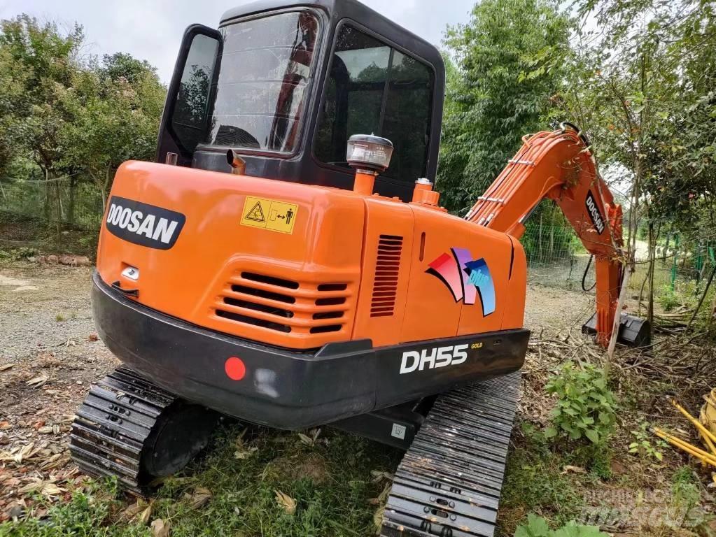 Doosan DH 55 Minikaivukoneet < 7t