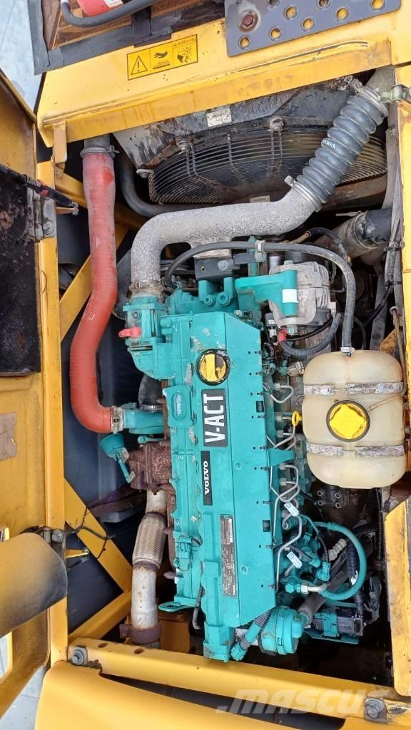 Volvo EC 180 C L Telakaivukoneet