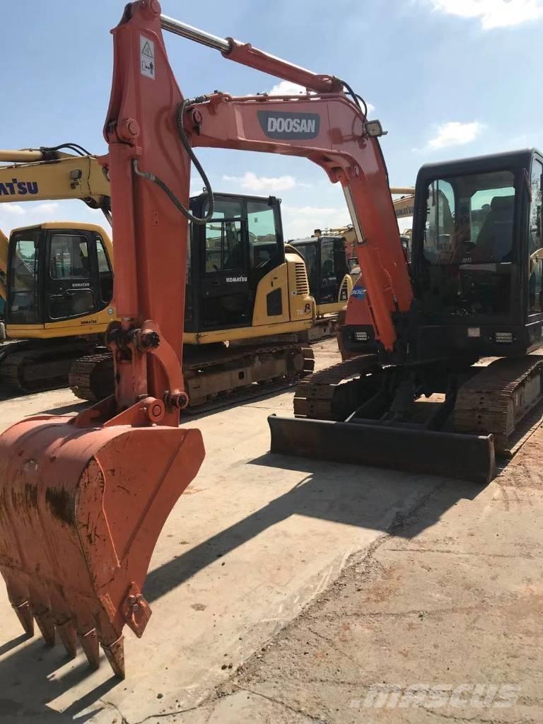 Doosan dx60 Telakaivukoneet