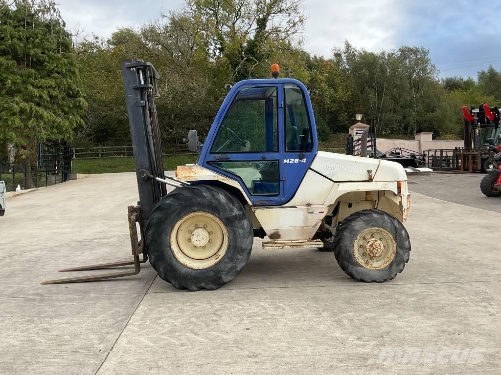 Manitou M 26.4 Maastotrukit