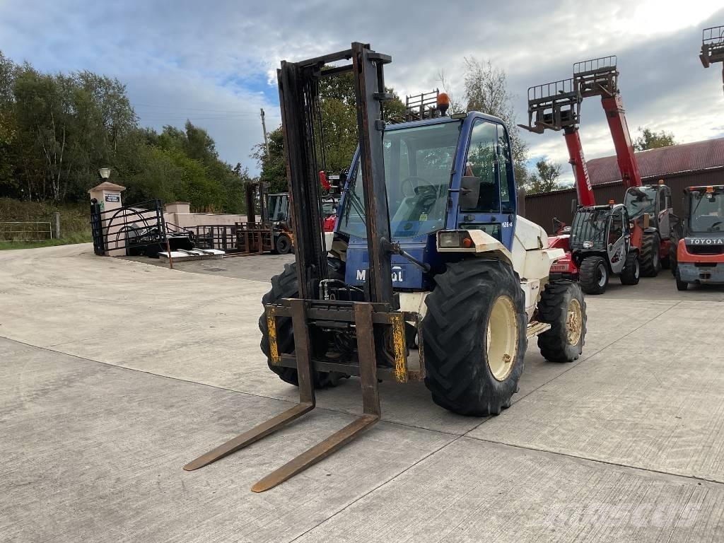 Manitou M 26.4 Maastotrukit