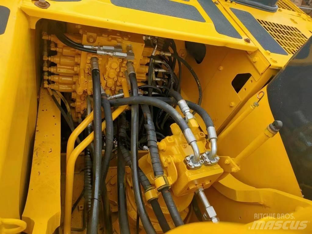 Komatsu PC 220-7 Telakaivukoneet