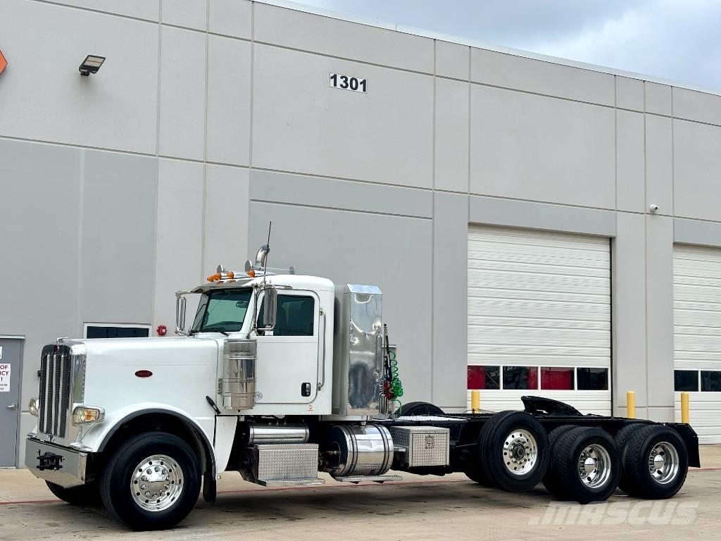 Peterbilt 388 Vetopöytäautot