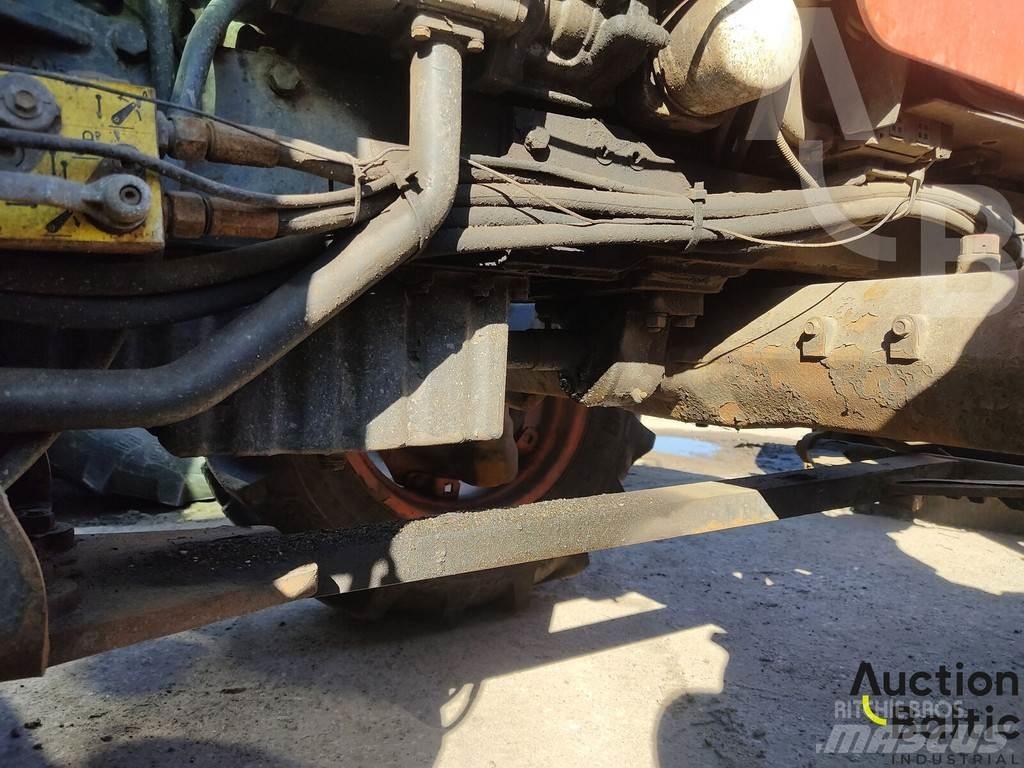 Kioti RX 7330 Traktorit
