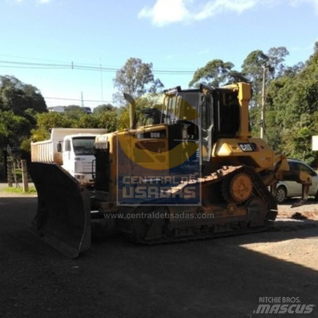 CAT D 6 N XL Telaketjupuskutraktorit