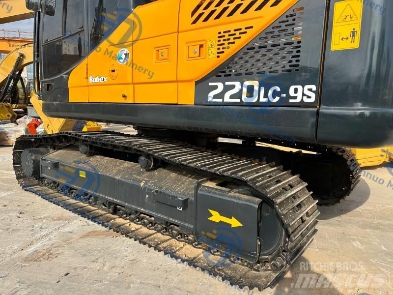 Hyundai R220LC-9S Telakaivukoneet