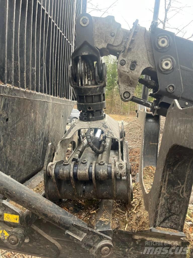 Komatsu 875 Kuormatraktorit